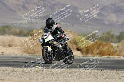 media/Nov-01-2025-CVMA (Sat) [[fc0f7531b8]]/Race 1-Formula Middleweight/